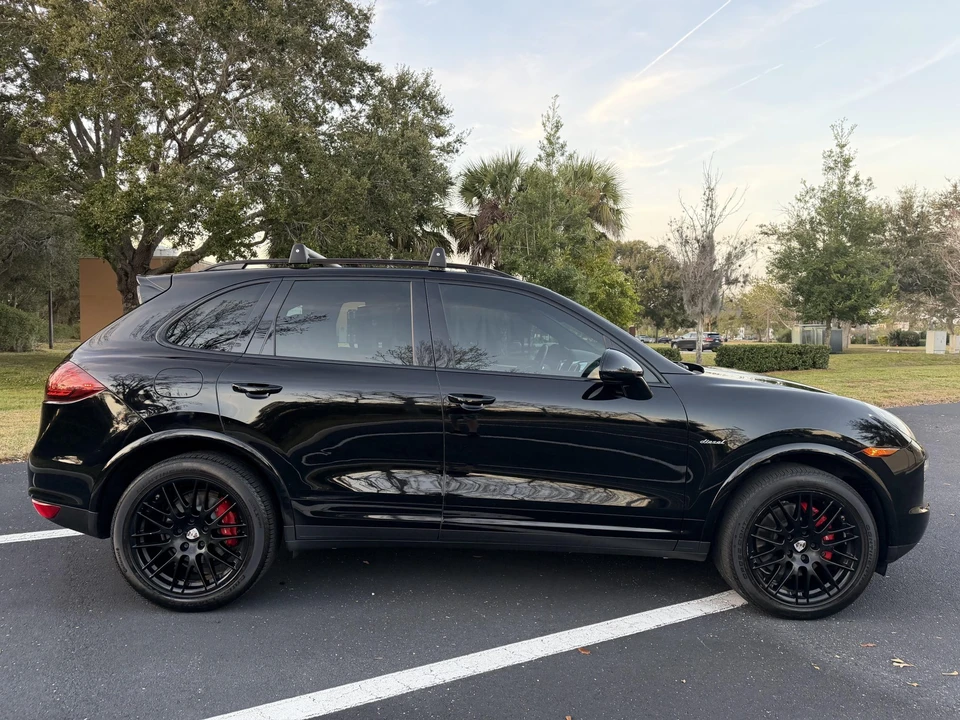 2013 Porsche 958 Cayenne Diesel - Image 11 of 31