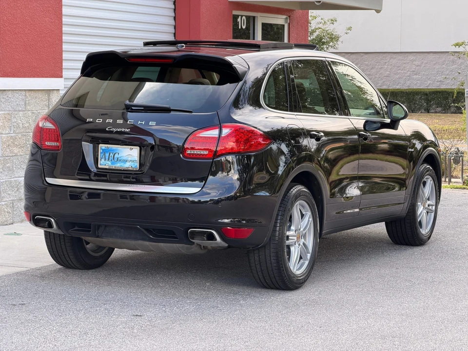 2013 Porsche 958 Cayenne Diesel - Image 15 of 31