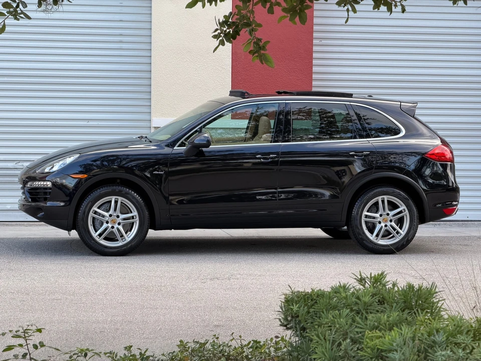 2013 Porsche 958 Cayenne Diesel - Image 7 of 31