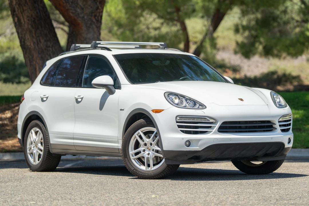 2013 Porsche 958 Cayenne Diesel - Image 3 of 31