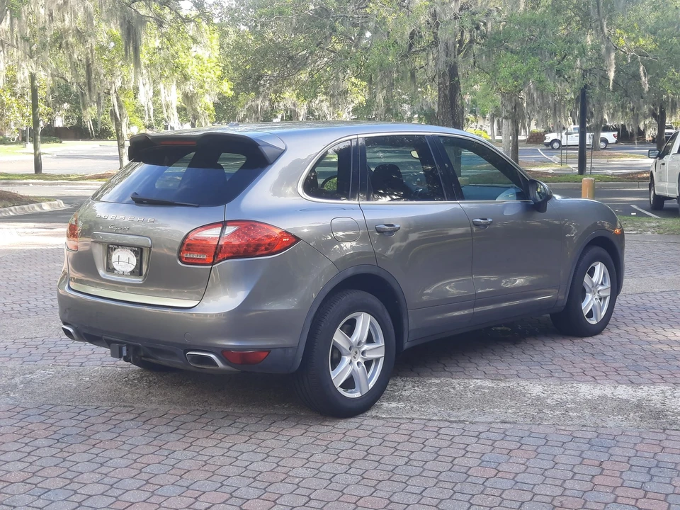2013 Porsche 958 Cayenne Diesel - Image 26 of 31