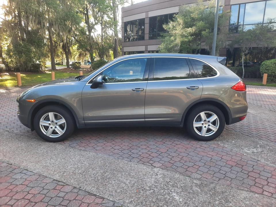 2013 Porsche 958 Cayenne Diesel - Image 16 of 31