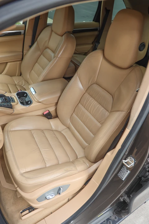2013 Porsche 958 Cayenne Diesel - Image 28 of 31