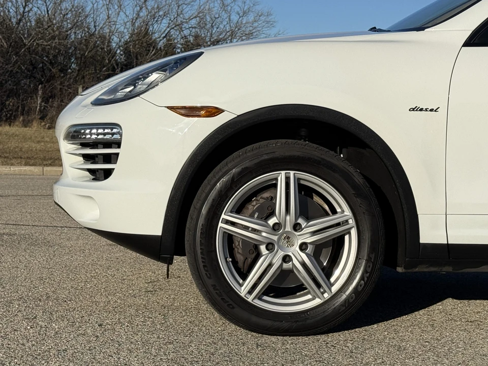 2013 Porsche 958 Cayenne Diesel - Image 17 of 31