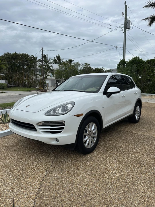 2013 Porsche 958 Cayenne Diesel - Image 3 of 31