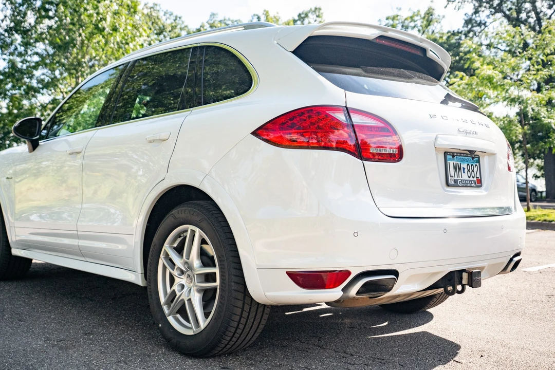2013 Porsche 958 Cayenne Diesel - Image 16 of 31