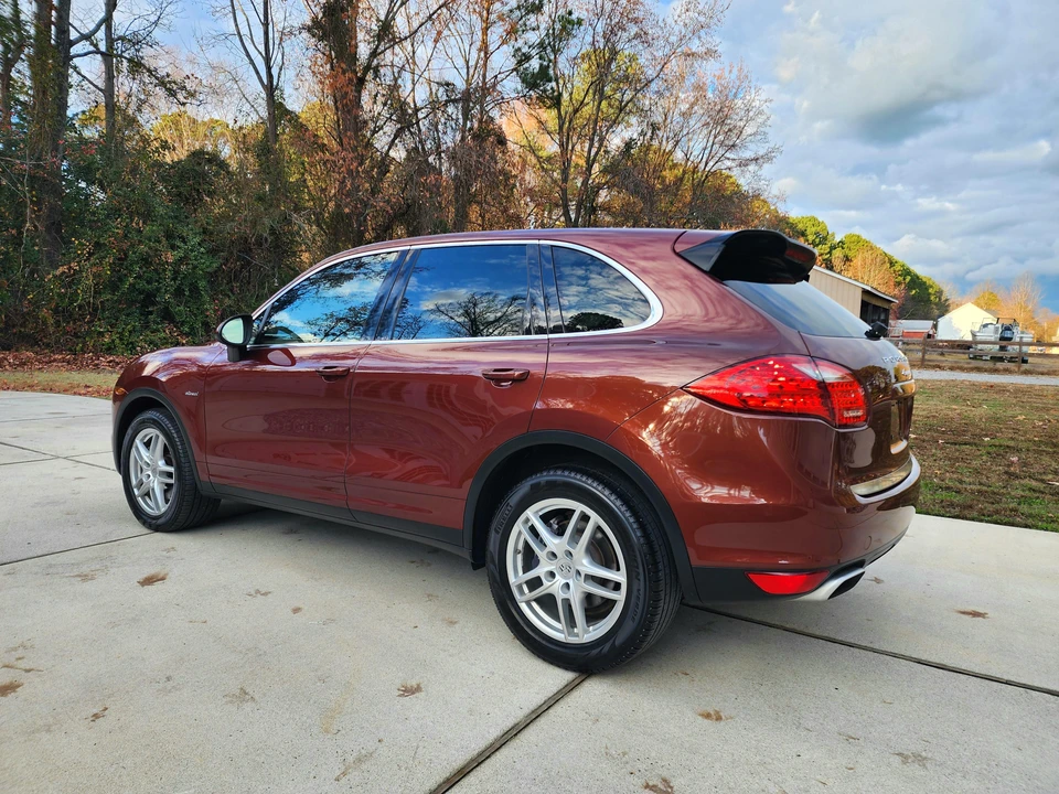 2013 Porsche 958 Cayenne Diesel - Image 8 of 31