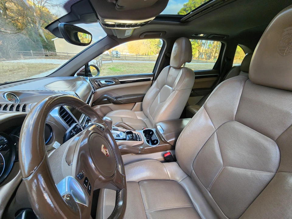 2013 Porsche 958 Cayenne Diesel - Image 28 of 31