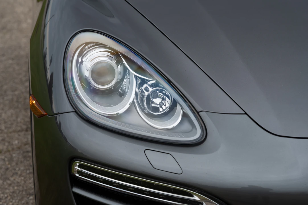 2013 Porsche 958 Cayenne Diesel - Image 26 of 31