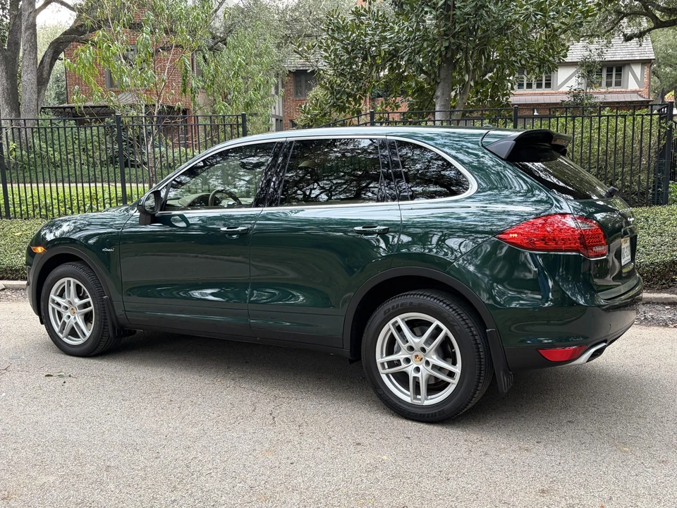 2013 Porsche 958 Cayenne Diesel - Image 20 of 31