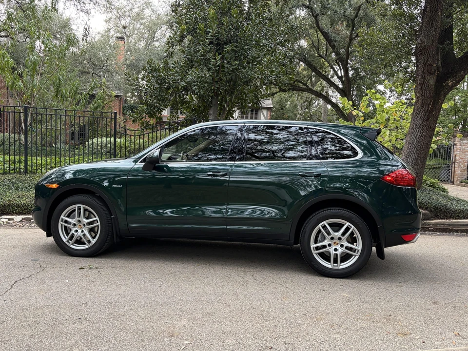 2013 Porsche 958 Cayenne Diesel - Image 18 of 31