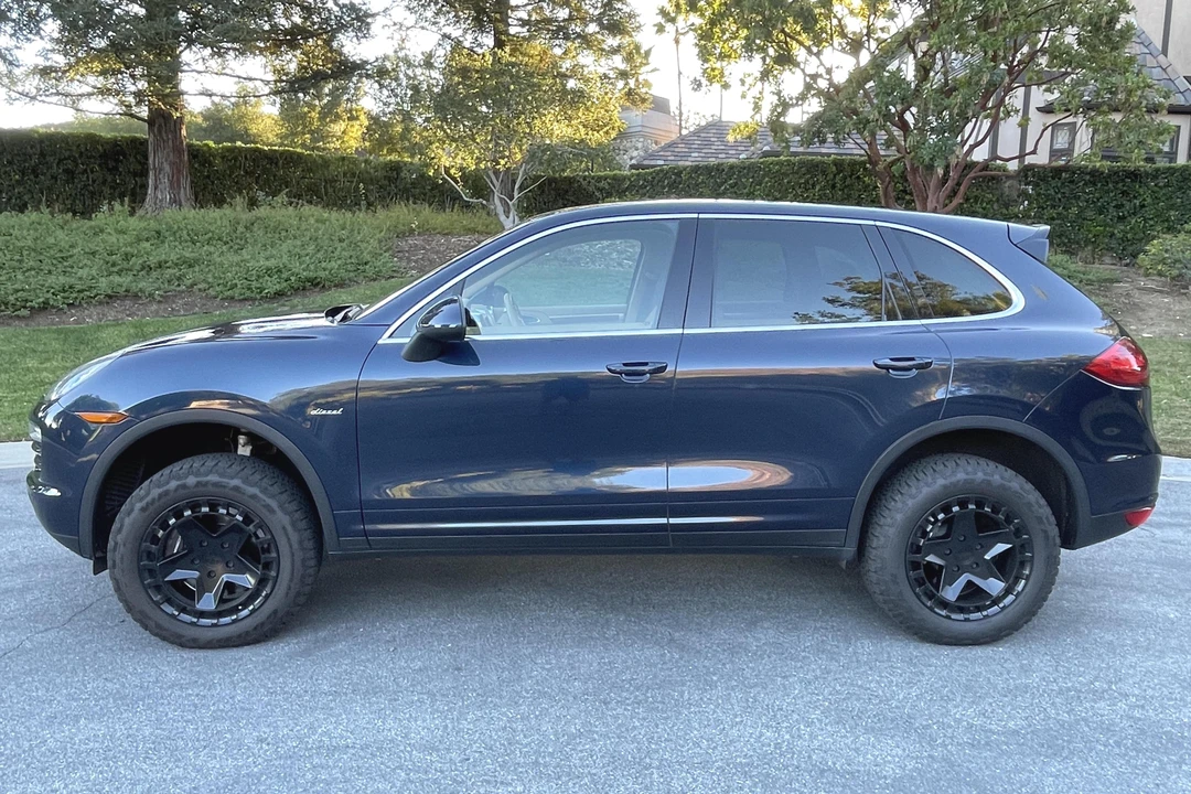 2013 Porsche 958 Cayenne Diesel - Image 3 of 7