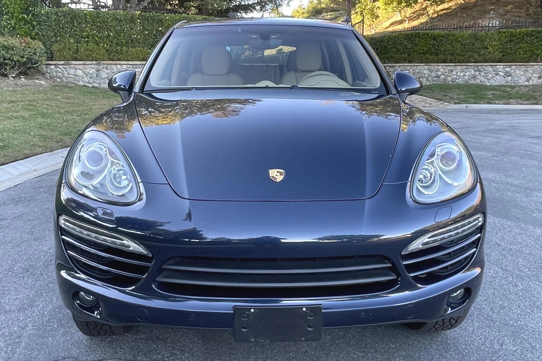 2013 Porsche 958 Cayenne Diesel - Image 2 of 7
