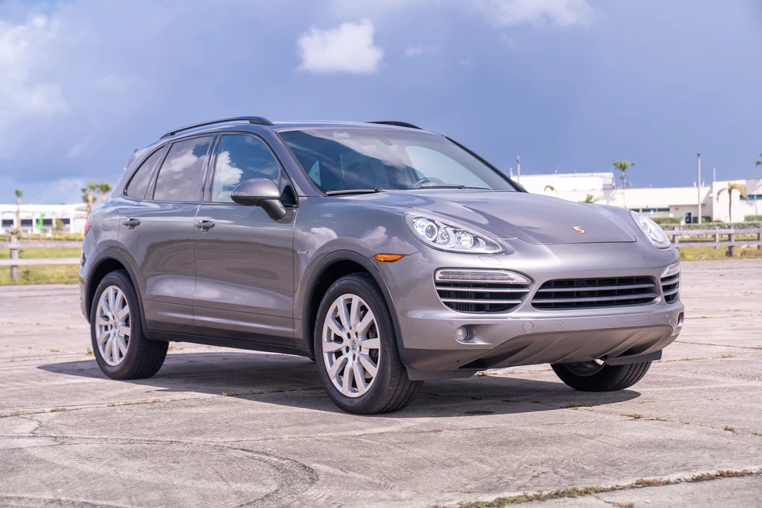 2013 Porsche 958 Cayenne Diesel - Image 10 of 31