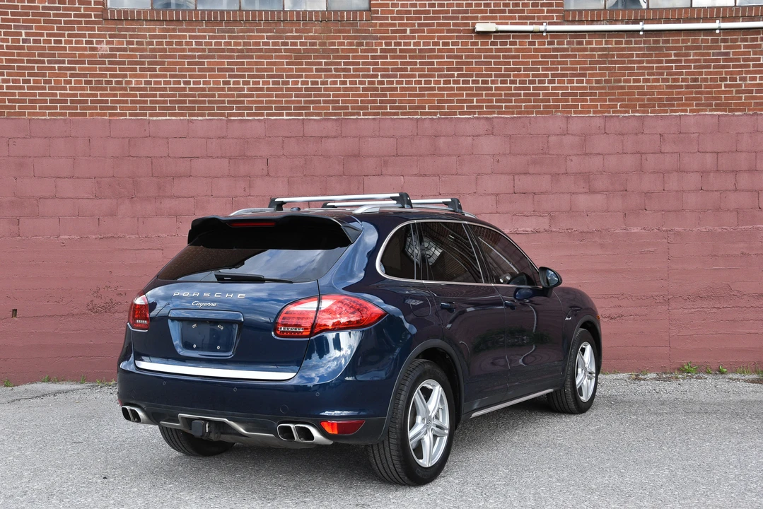 2013 Porsche 958 Cayenne Diesel - Image 29 of 31