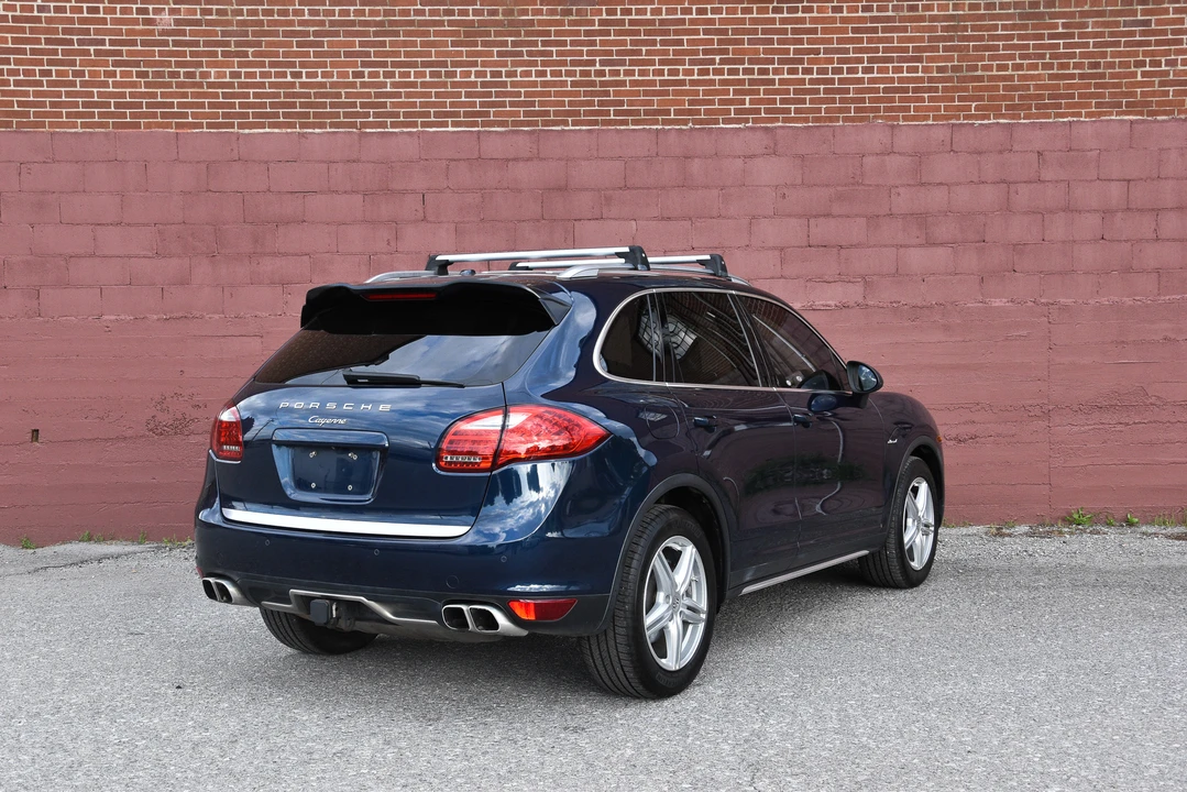 2013 Porsche 958 Cayenne Diesel - Image 30 of 31