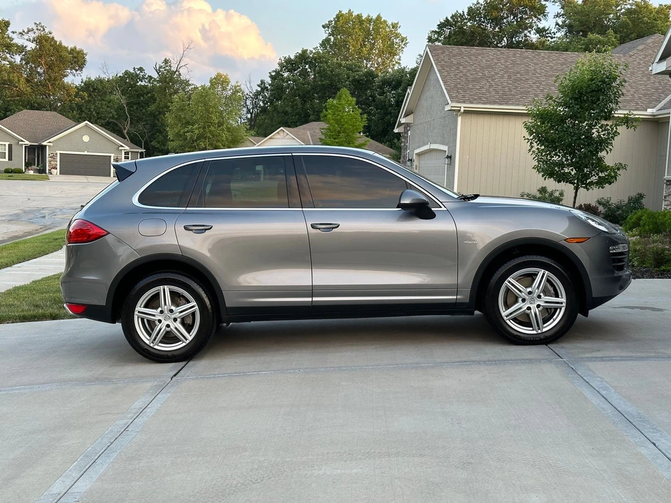 2013 Porsche 958 Cayenne Diesel - Image 3 of 22