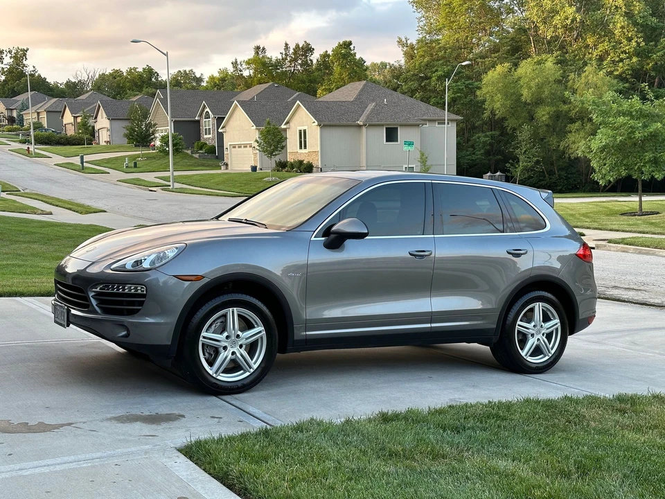 2013 Porsche 958 Cayenne Diesel - Image 8 of 22