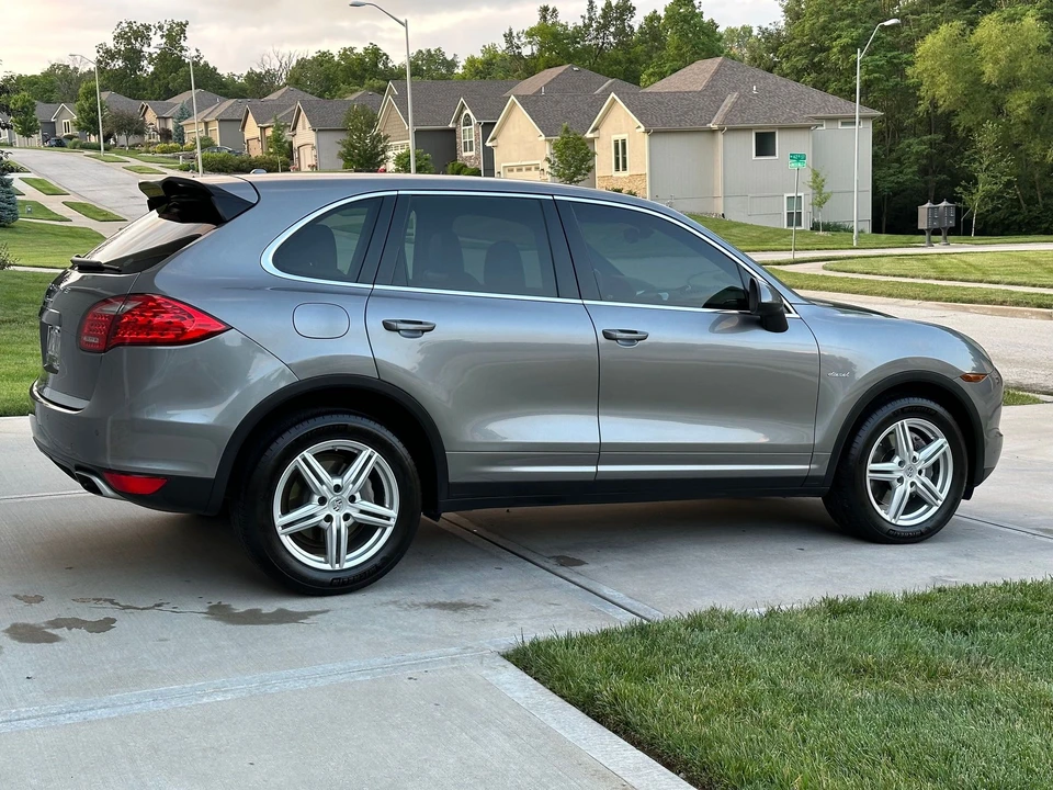 2013 Porsche 958 Cayenne Diesel - Image 13 of 22