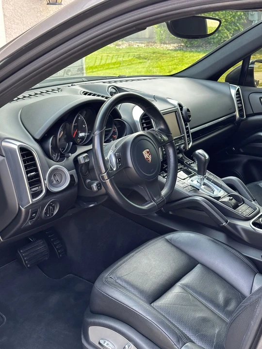 2013 Porsche 958 Cayenne Diesel - Image 14 of 22