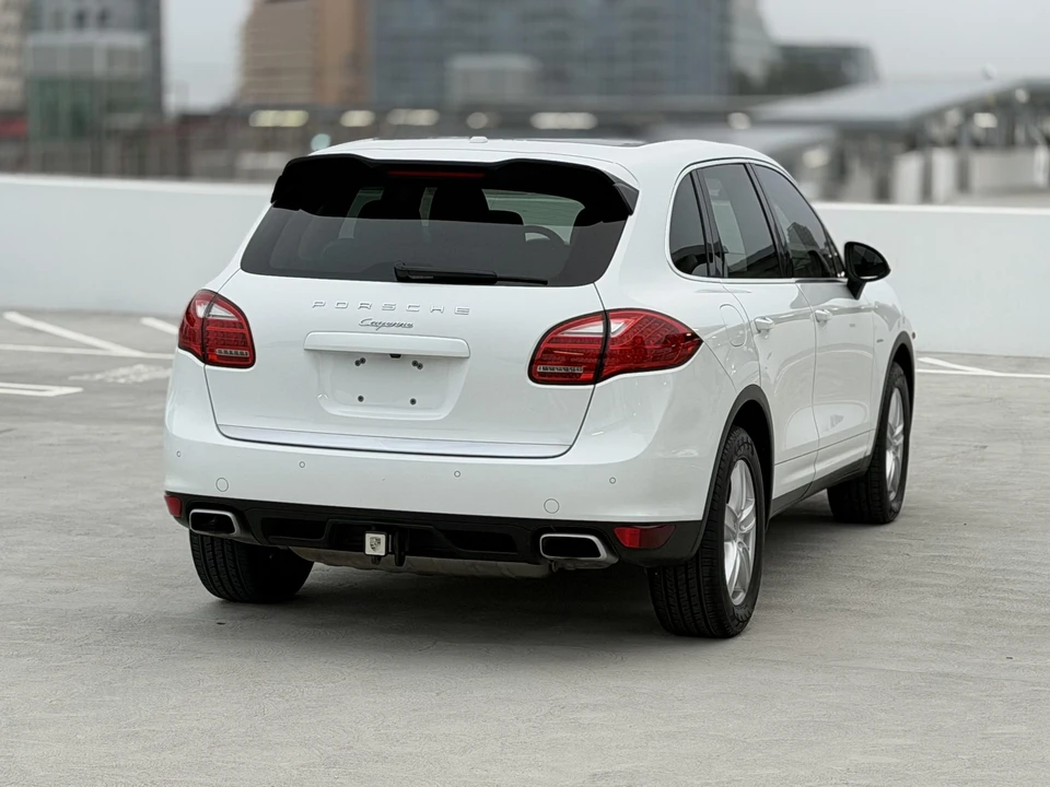 2013 Porsche 958 Cayenne Diesel - Image 14 of 31