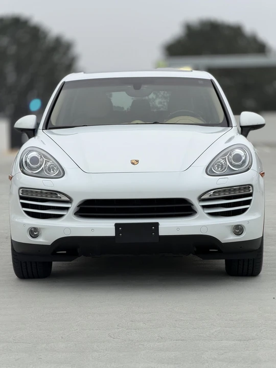 2013 Porsche 958 Cayenne Diesel - Image 28 of 31
