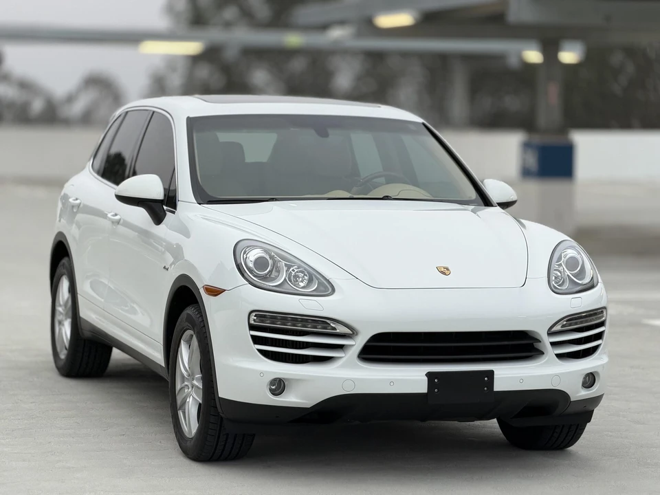 2013 Porsche 958 Cayenne Diesel - Image 24 of 31