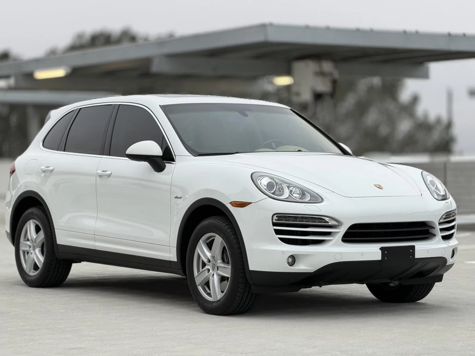 2013 Porsche 958 Cayenne Diesel - Image 23 of 31