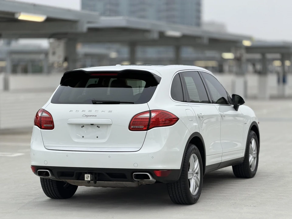 2013 Porsche 958 Cayenne Diesel - Image 15 of 31
