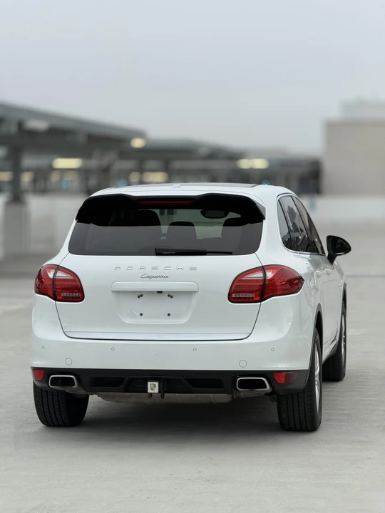 2013 Porsche 958 Cayenne Diesel - Image 9 of 31