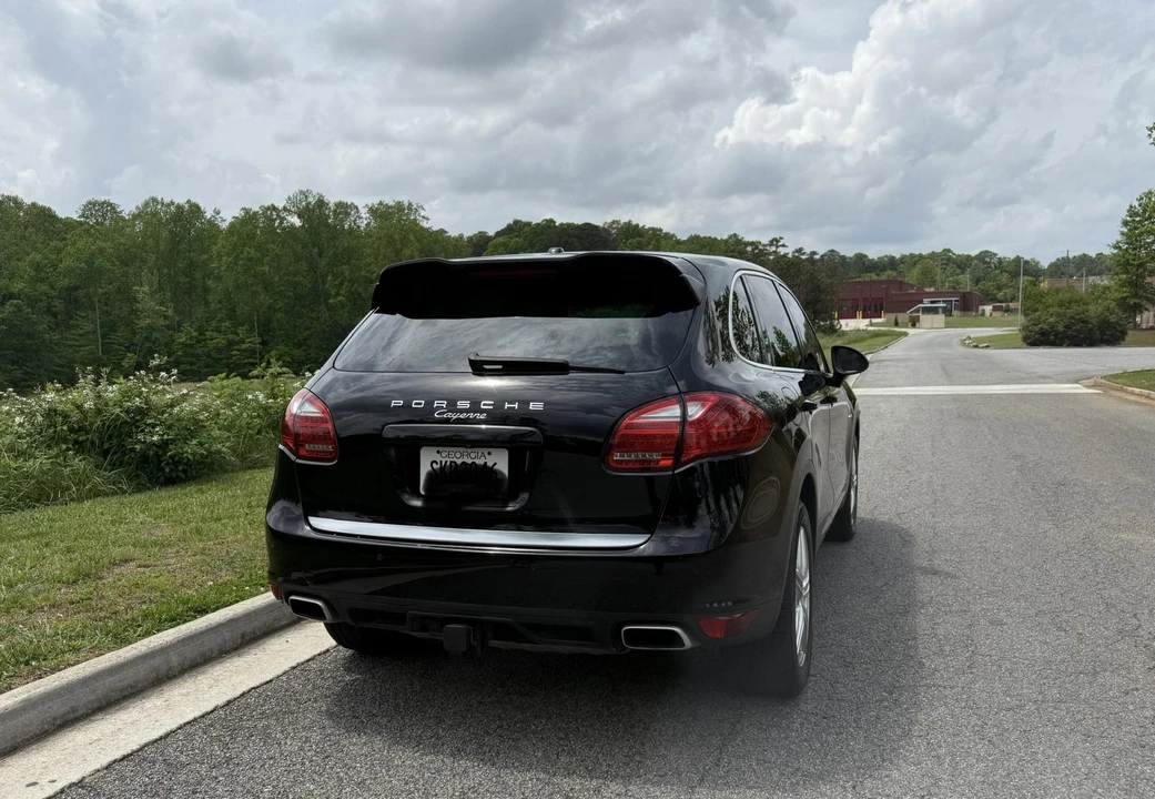 2013 Porsche 958 Cayenne Diesel - Image 8 of 31