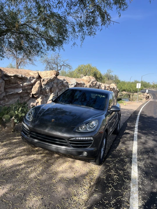 2013 Porsche 958 Cayenne Diesel - Image 2 of 31