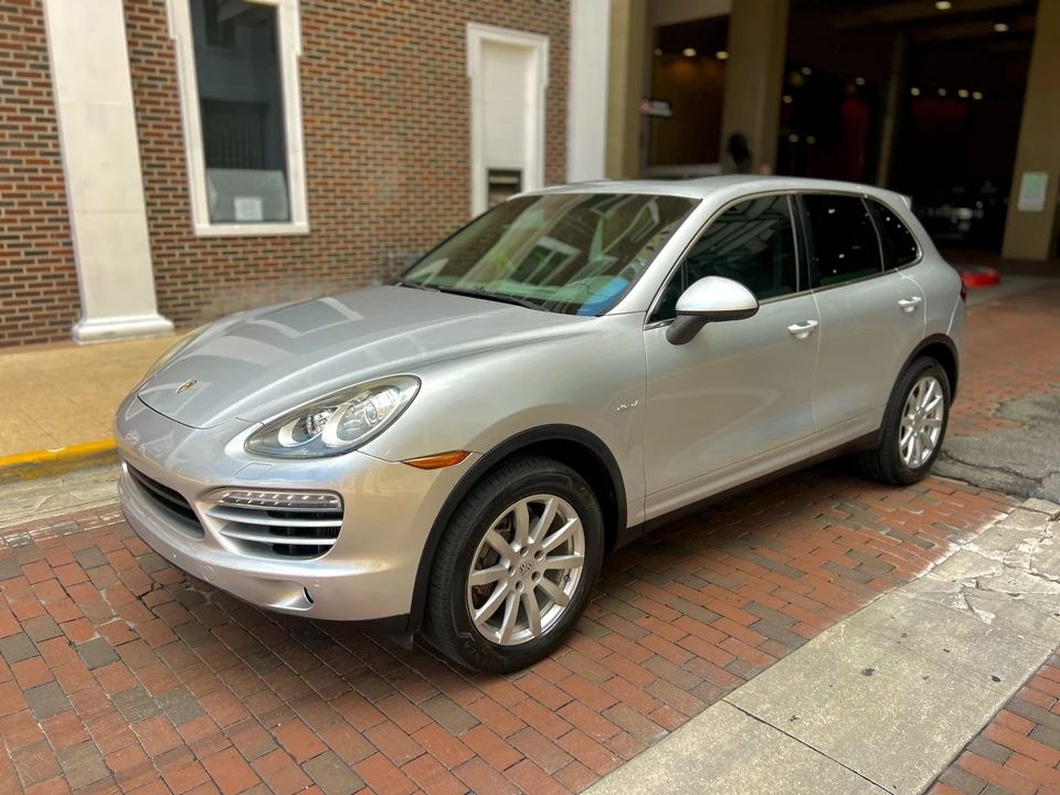 2013 Porsche 958 Cayenne Diesel - Image 24 of 31
