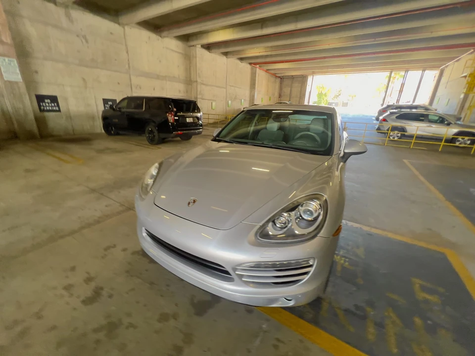 2013 Porsche 958 Cayenne Diesel - Image 16 of 31