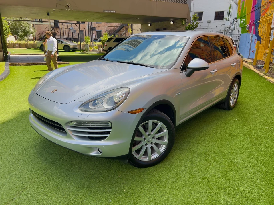 2013 Porsche 958 Cayenne Diesel - Image 7 of 31