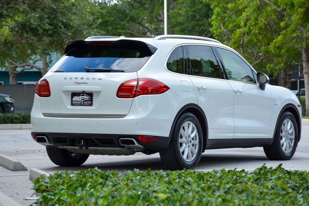 2013 Porsche 958 Cayenne Diesel - Image 7 of 31