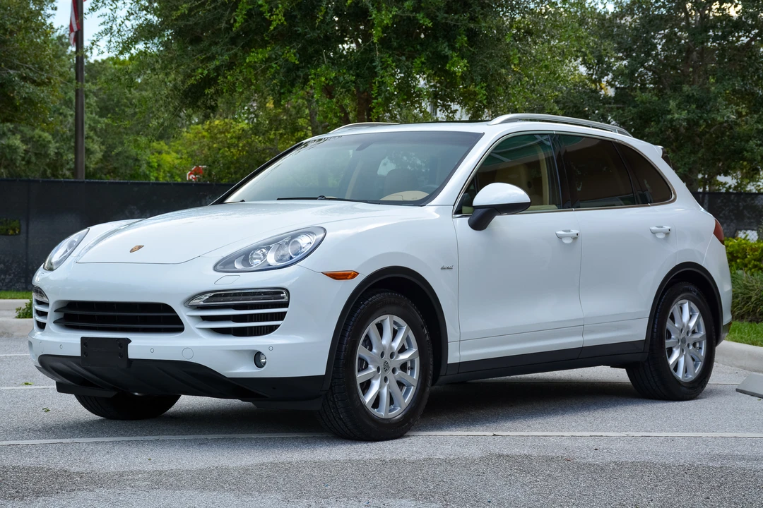 2013 Porsche 958 Cayenne Diesel - Image 13 of 31