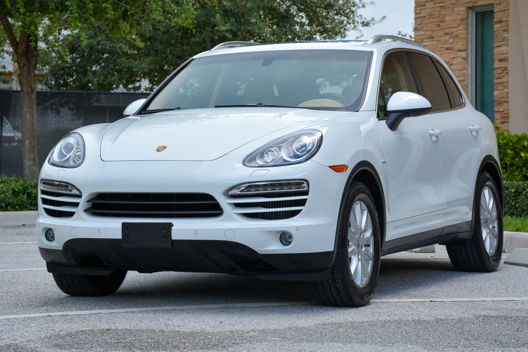 2013 Porsche 958 Cayenne Diesel - Image 14 of 31