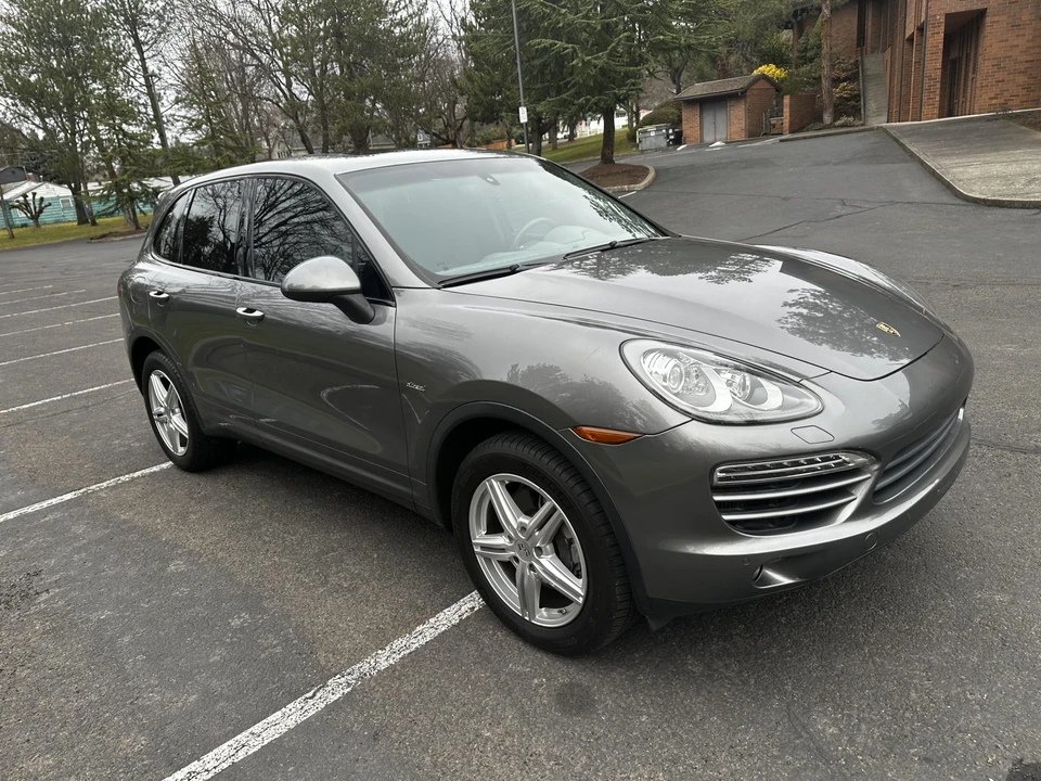 2013 Porsche 958 Cayenne Diesel - Image 14 of 31