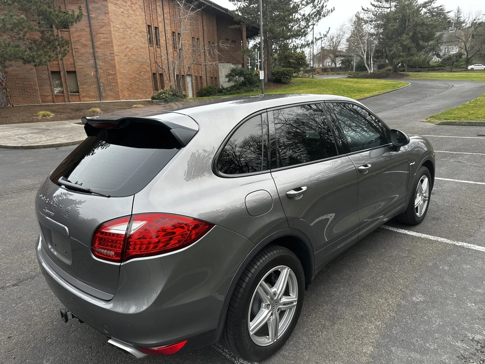 2013 Porsche 958 Cayenne Diesel - Image 24 of 31