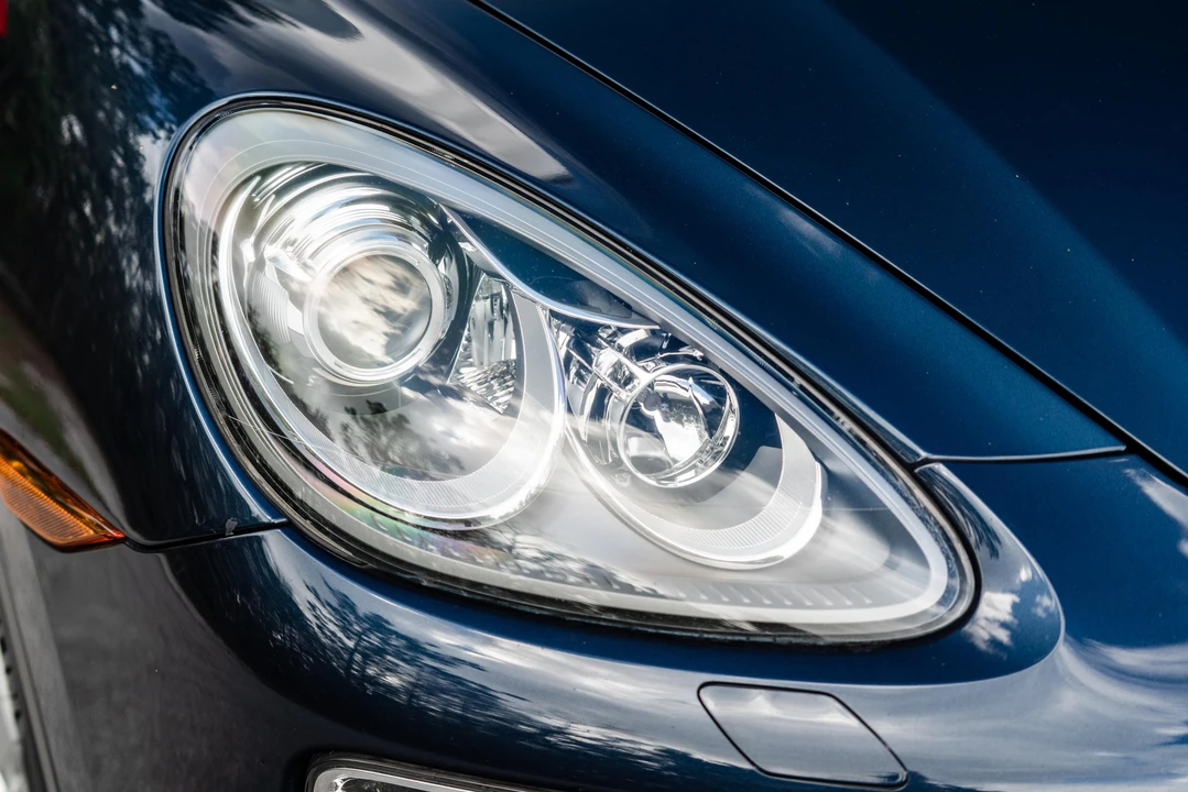 2013 Porsche 958 Cayenne Diesel - Image 30 of 31