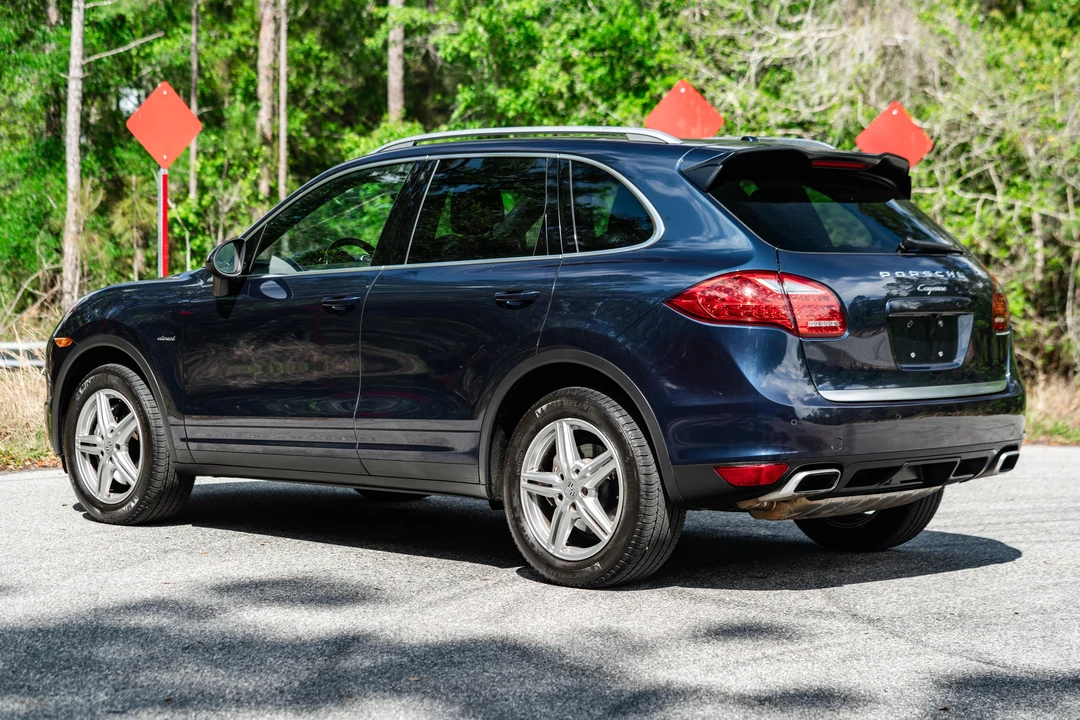 2013 Porsche 958 Cayenne Diesel - Image 13 of 31