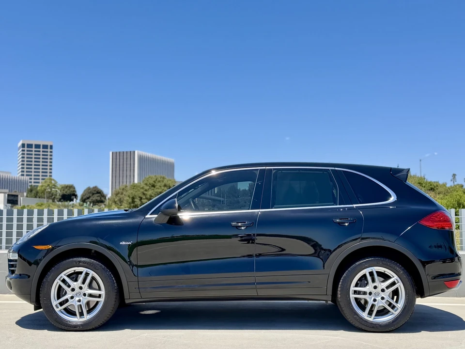 2013 Porsche 958 Cayenne Diesel - Image 18 of 31