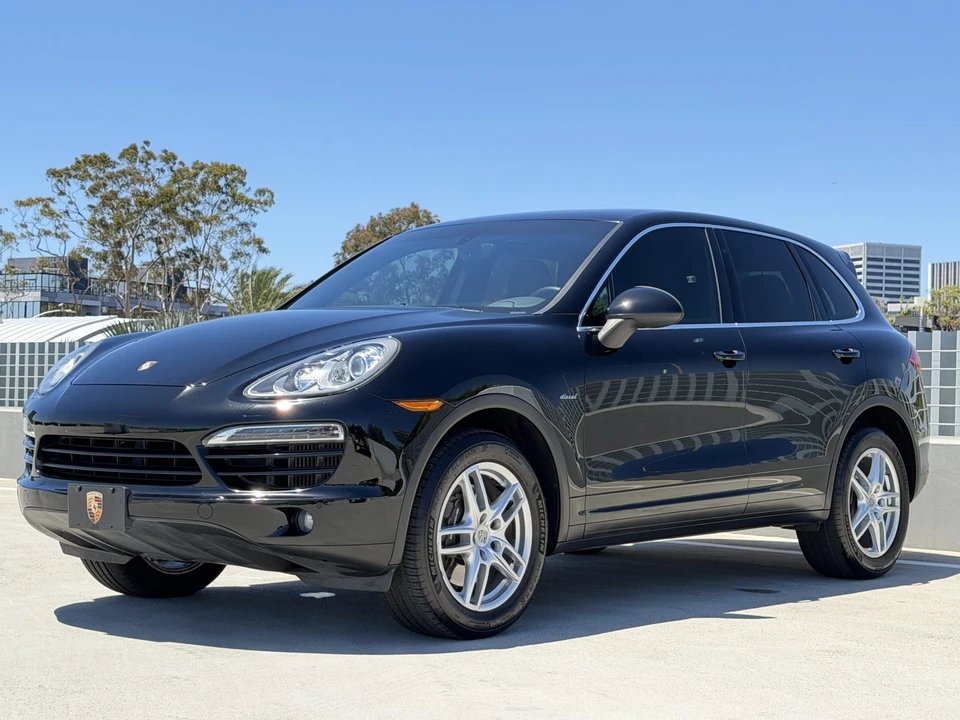 2013 Porsche 958 Cayenne Diesel - Image 10 of 31