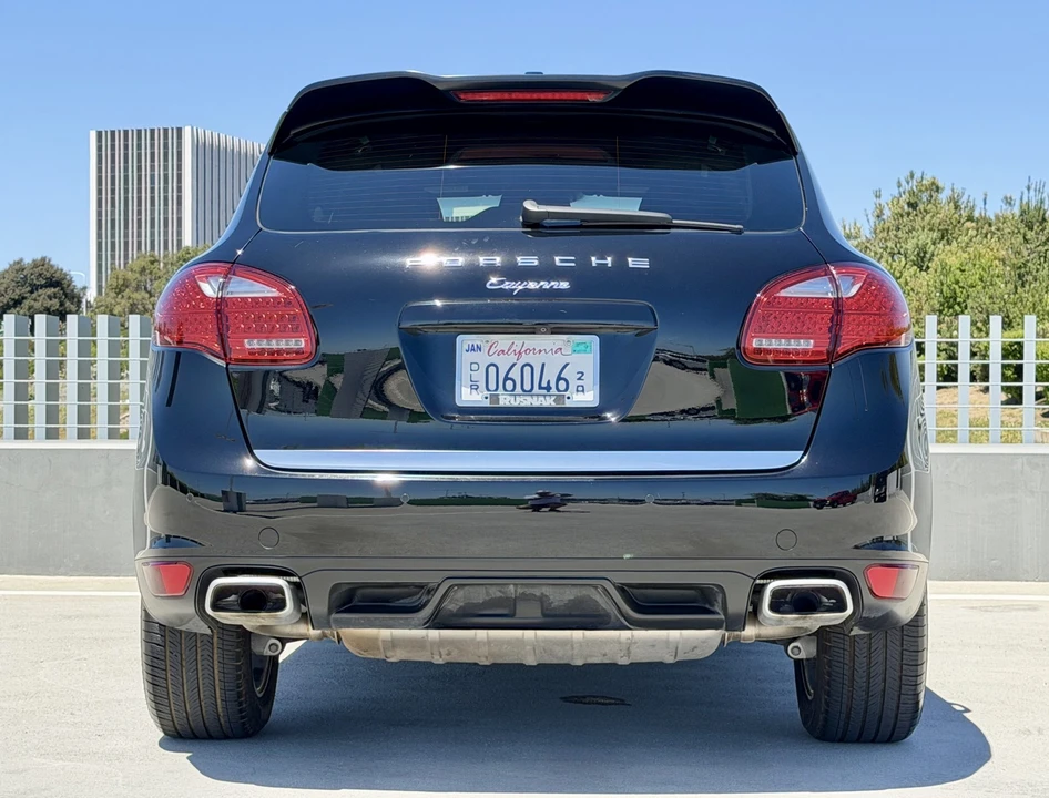 2013 Porsche 958 Cayenne Diesel - Image 29 of 31