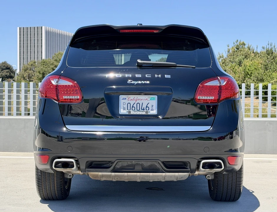 2013 Porsche 958 Cayenne Diesel - Image 28 of 31