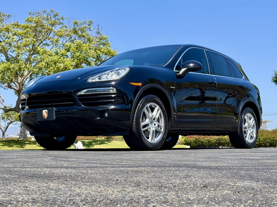 2013 Porsche 958 Cayenne Diesel - Image 16 of 31