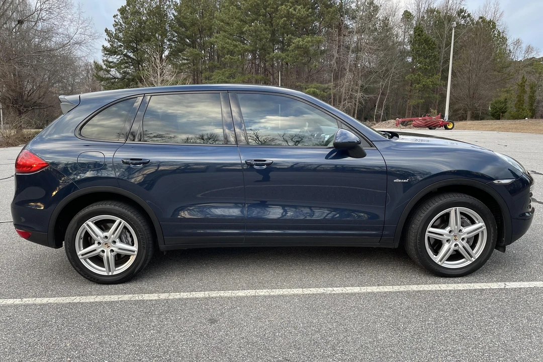 2013 Porsche 958 Cayenne Diesel - Image 3 of 31