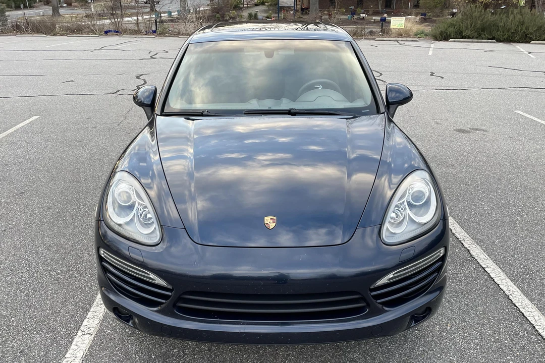 2013 Porsche 958 Cayenne Diesel - Image 2 of 31
