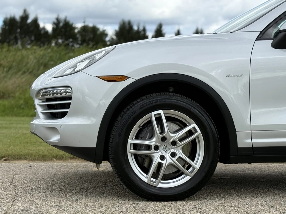 2013 Porsche 958 Cayenne Diesel - Image 17 of 31